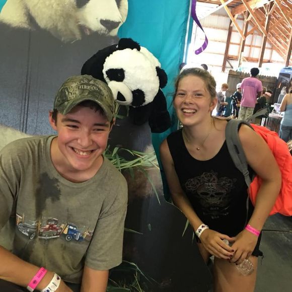 Meet your Posher, Mollee - Picture 1 of 1